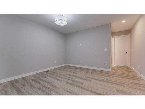 198 Carringsby Way Nw, Calgary, AB - Indoor Photo Showing Other Room