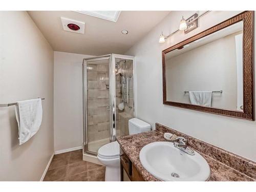 110-3719B 49 Street Nw, Calgary, AB - Indoor Photo Showing Bathroom