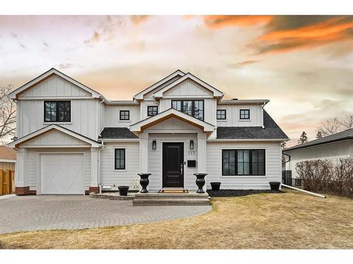 117 Cumberland Drive Nw, Calgary, AB - Outdoor With Facade