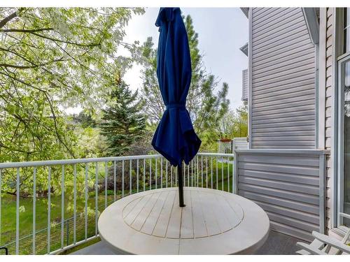 31-8020 Silver Springs Road Nw, Calgary, AB - Outdoor With Exterior