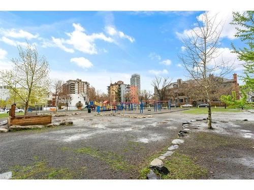 2502-1118 12Th Avenue Sw, Calgary, AB - Outdoor With View