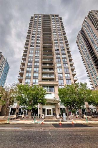 2502-1118 12Th Avenue Sw, Calgary, AB - Outdoor With Balcony With Facade