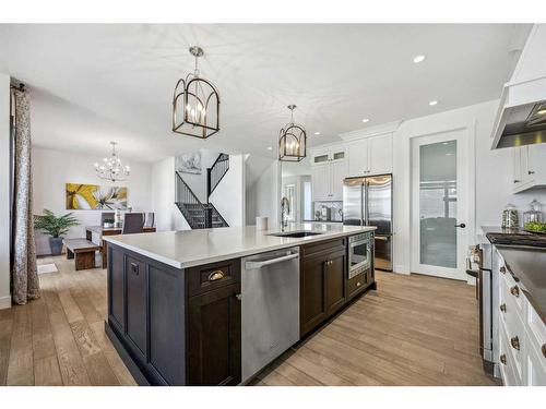 152 Rock Lake View Nw, Calgary, AB - Indoor Photo Showing Kitchen With Upgraded Kitchen