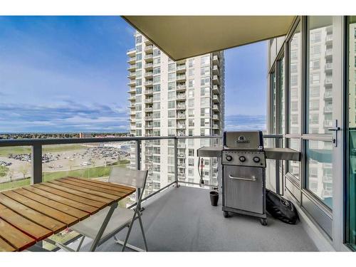 1205-99 Spruce Place Sw, Calgary, AB - Outdoor With Balcony With View With Exterior