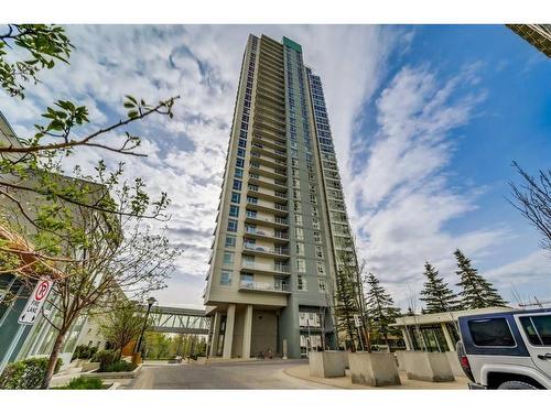 1205-99 Spruce Place Sw, Calgary, AB - Outdoor With Balcony With Facade