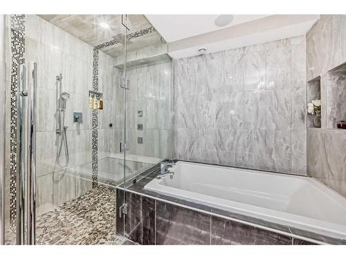 156 Auburn Sound Manor Se, Calgary, AB - Indoor Photo Showing Bathroom