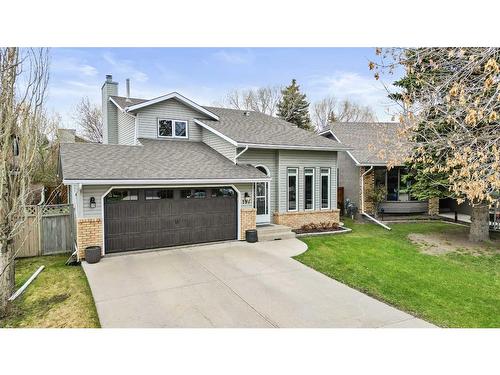 197 Scenic Hill Close Nw, Calgary, AB - Outdoor With Facade