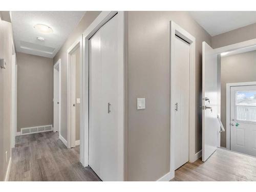 244 Dovely Place Se, Calgary, AB - Indoor Photo Showing Other Room