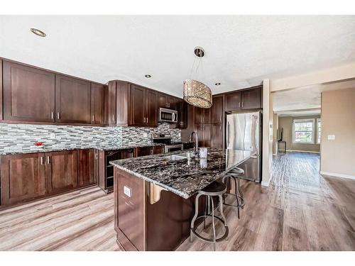 420 Mt Aberdeen Close Se, Calgary, AB - Indoor Photo Showing Kitchen With Upgraded Kitchen