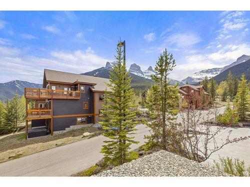 111-210 Hubman Landing, Canmore, AB - Outdoor With View