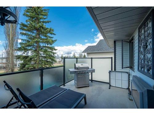 227 Schubert Hill Nw, Calgary, AB - Outdoor With Exterior