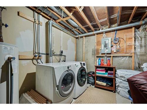 3-2417 28 Street Sw, Calgary, AB - Indoor Photo Showing Laundry Room