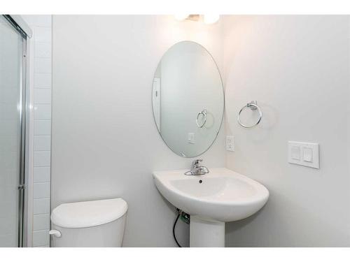 504 Legacy Circle Se, Calgary, AB - Indoor Photo Showing Bathroom