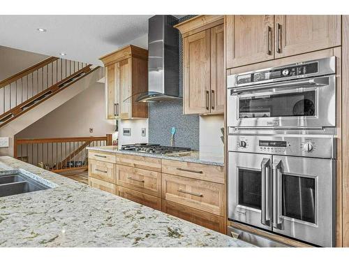 478 Stewart Creek Close, Canmore, AB - Indoor Photo Showing Kitchen With Double Sink