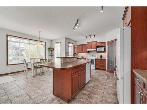 224 Hawkmere View, Chestermere, AB - Indoor Photo Showing Other Room