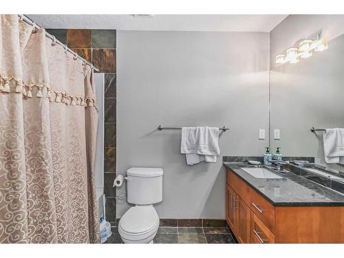 1141 Panorama Hills Landing Nw, Calgary, AB - Indoor Photo Showing Bathroom