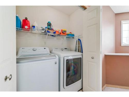 152 Mt Aberdeen Close Se, Calgary, AB - Indoor Photo Showing Laundry Room