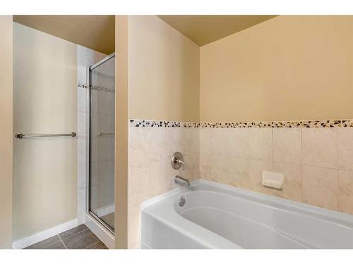 1305-1088 6 Avenue Sw, Calgary, AB - Indoor Photo Showing Bathroom