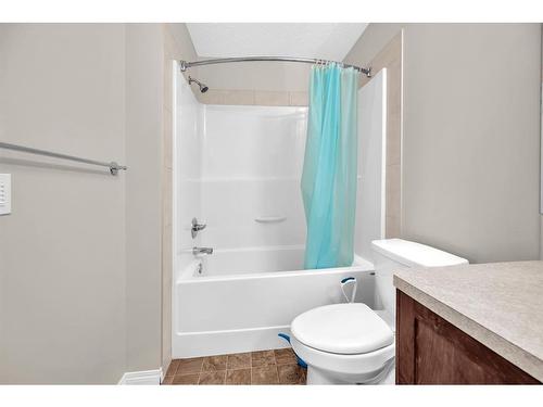 176 Skyview Shores Manor Ne, Calgary, AB - Indoor Photo Showing Bathroom