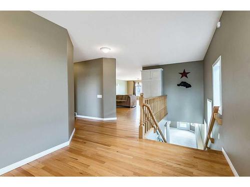 411 Lineham Acres Bay Nw, High River, AB - Indoor Photo Showing Other Room