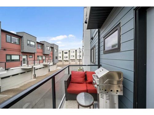 504-218 Sherwood Square Nw, Calgary, AB - Outdoor With Exterior