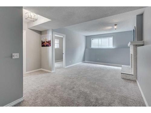 6567 Martingrove Drive Ne, Calgary, AB - Indoor Photo Showing Other Room