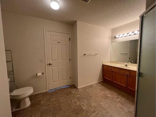 #2307-950 Arbour Lake Road Nw, Calgary, AB - Indoor Photo Showing Bathroom