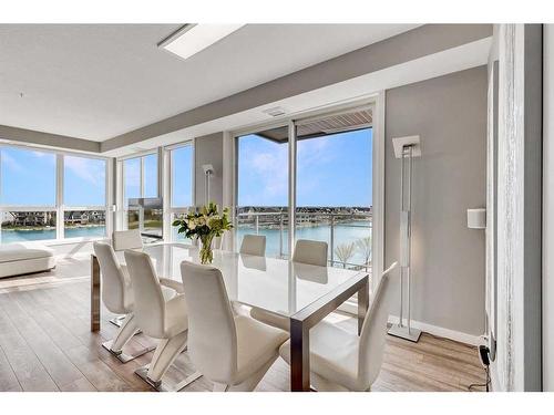 402-11 Mahogany Circle Se, Calgary, AB - Indoor Photo Showing Dining Room