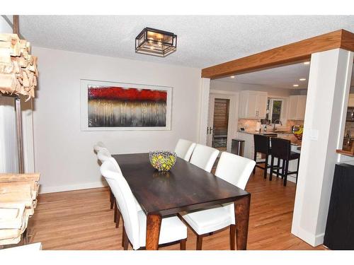3403 23 Street Nw, Calgary, AB - Indoor Photo Showing Dining Room