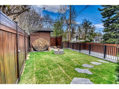 3403 23 Street Nw, Calgary, AB - Outdoor