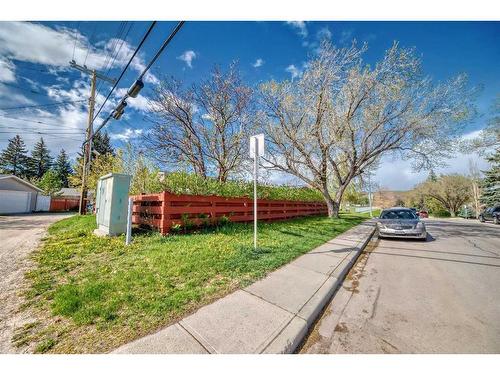 3811 Brantford Drive Nw, Calgary, AB - Outdoor With View