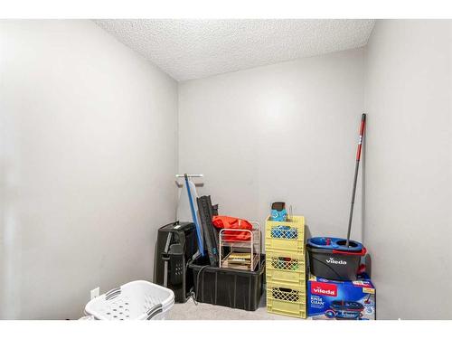 404-15 Saddlestone Way Ne, Calgary, AB - Indoor Photo Showing Other Room