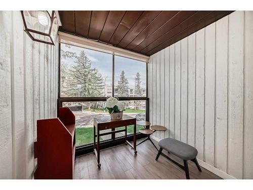 203-2130 17 Street Sw, Calgary, AB -  Photo Showing Other Room