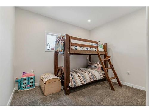 125023 Range Road 270, Claresholm, AB - Indoor Photo Showing Bedroom