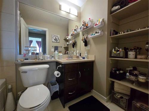 1708-211 13 Avenue Se, Calgary, AB - Indoor Photo Showing Bathroom