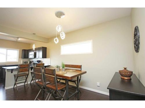 154 Marquis Common Se, Calgary, AB - Indoor Photo Showing Dining Room