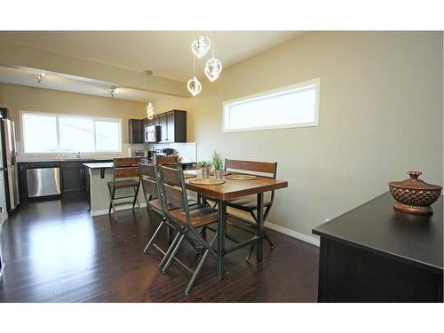 154 Marquis Common Se, Calgary, AB - Indoor Photo Showing Other Room