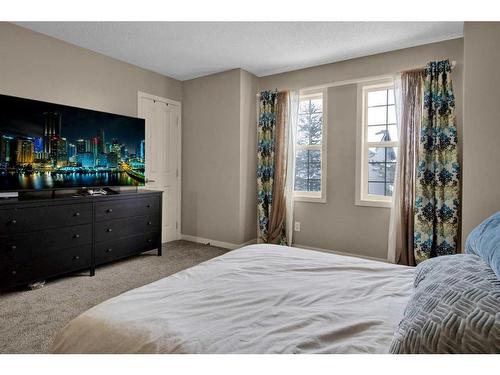 1101-155 Silverado Skies Link Sw, Calgary, AB - Indoor Photo Showing Bedroom