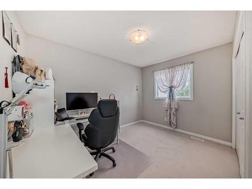 109 Cougar Plateau Mews Sw, Calgary, AB - Indoor Photo Showing Office