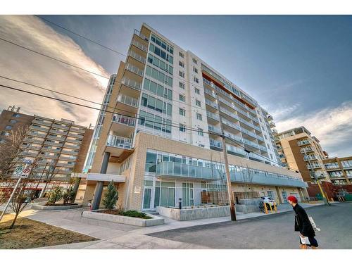103-1107 Gladstone Road Nw, Calgary, AB - Outdoor With Facade