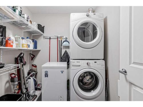 410-20 Mahogany Mews Se, Calgary, AB - Indoor Photo Showing Laundry Room
