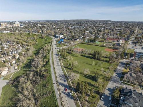 418 10 Avenue Nw, Calgary, AB - Outdoor With View