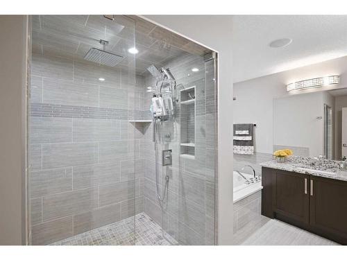 3806 3 Street Nw, Calgary, AB - Indoor Photo Showing Bathroom