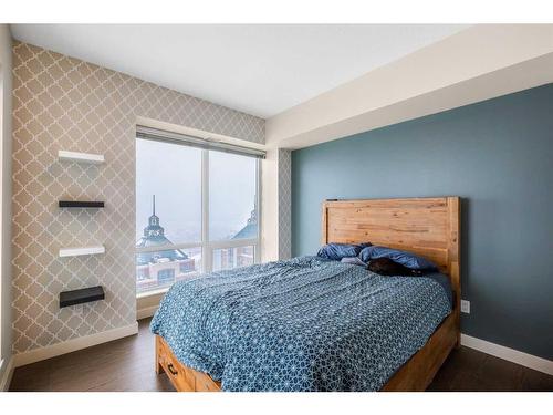 3302-930 6 Avenue Sw, Calgary, AB - Indoor Photo Showing Bedroom