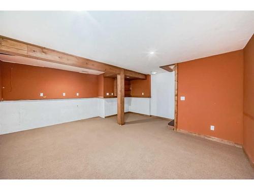 162 Midbend Place Se, Calgary, AB - Indoor