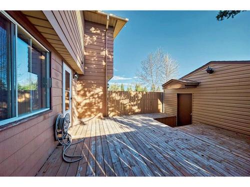 162 Midbend Place Se, Calgary, AB - Outdoor With Exterior