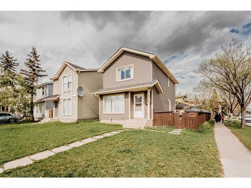 379 Falshire Way Ne, Calgary, AB - Outdoor