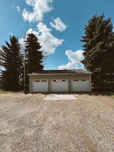33126 Range Road 21, Rural Mountain View County, AB - Outdoor