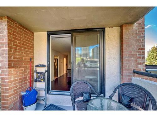 301-738 3 Avenue, Calgary, AB - Outdoor With Exterior