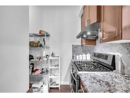 15 Red Embers Terrace Ne, Calgary, AB - Indoor Photo Showing Kitchen